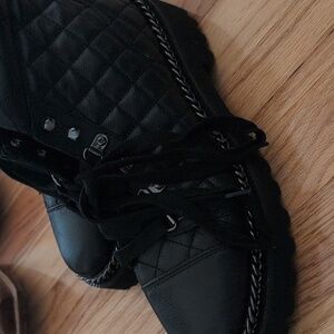 NWOT Vince Camuto Merindil suede quilted moto boots size 10